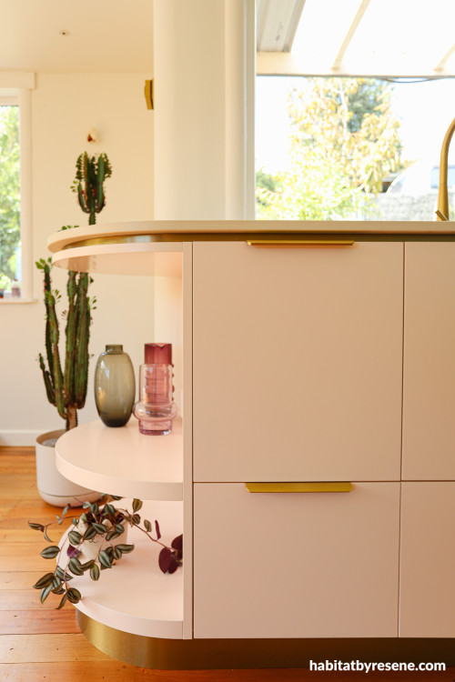 Kitchen island painted dusky pink Resene Pot Pourri